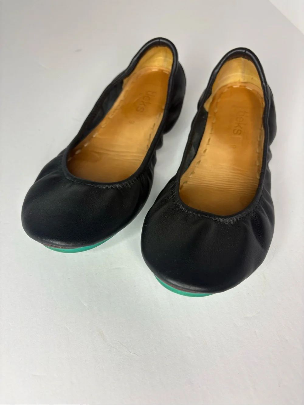 Black Tieks Leather foldable ballerina flats size 9